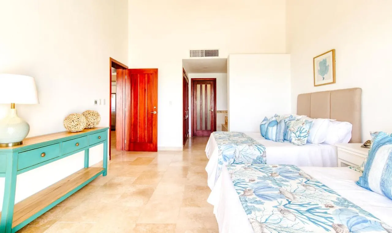 Ileverde A32 - Beachfront Condo Punta Cana Apartment